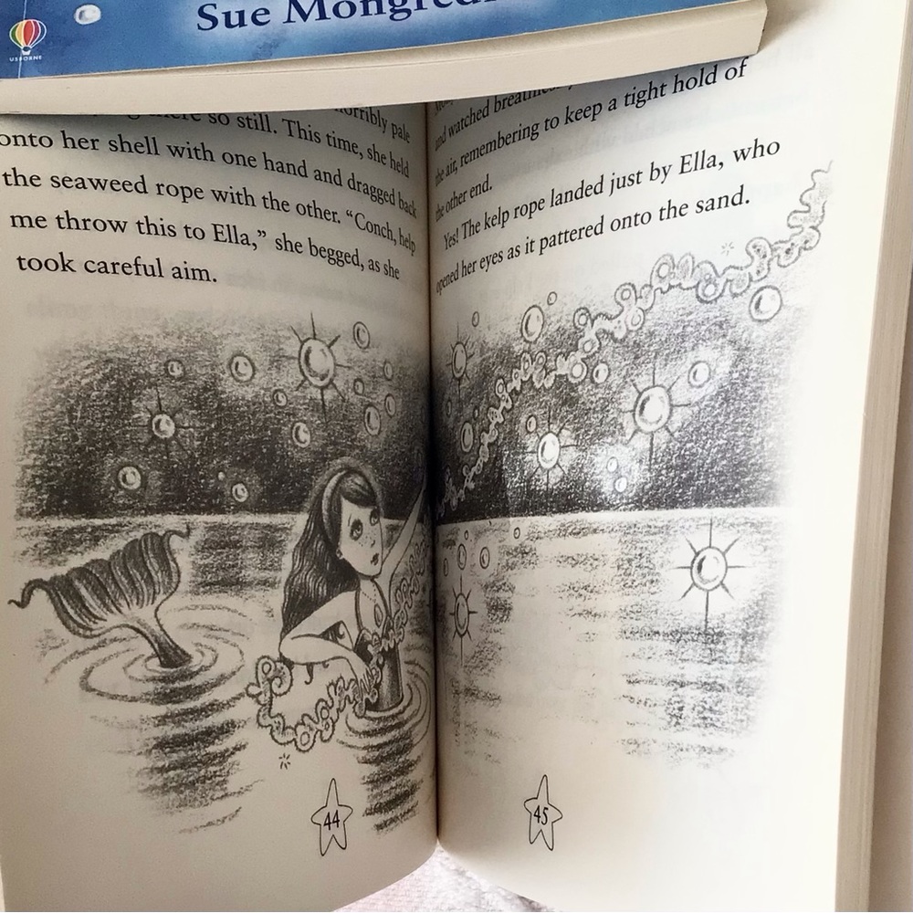 Mermaid Book Set 🧜‍♀️ - Picture 11 of 16
